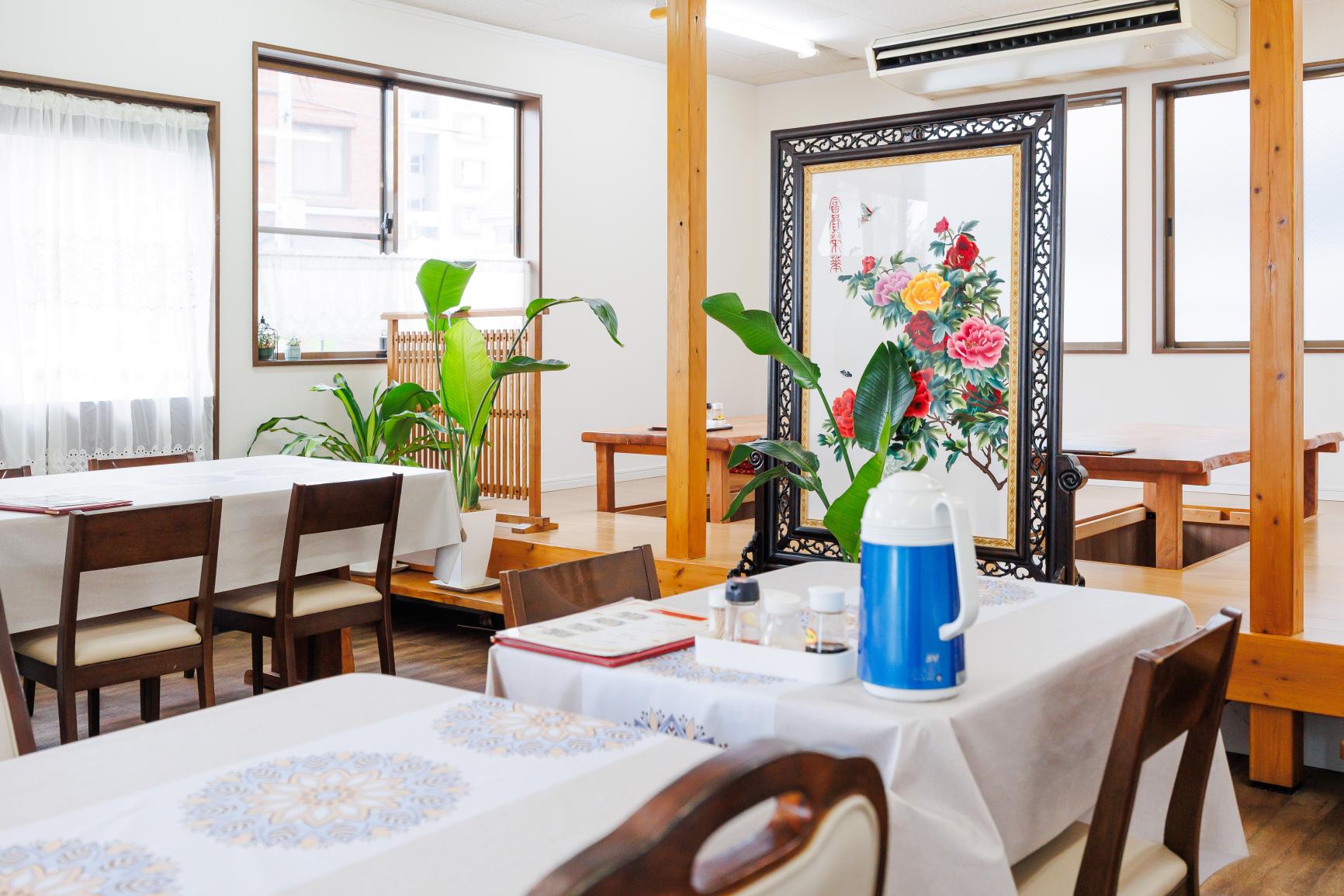 注目は水餃子！中国人シェフが放つ本場仕込みの逸品を-3