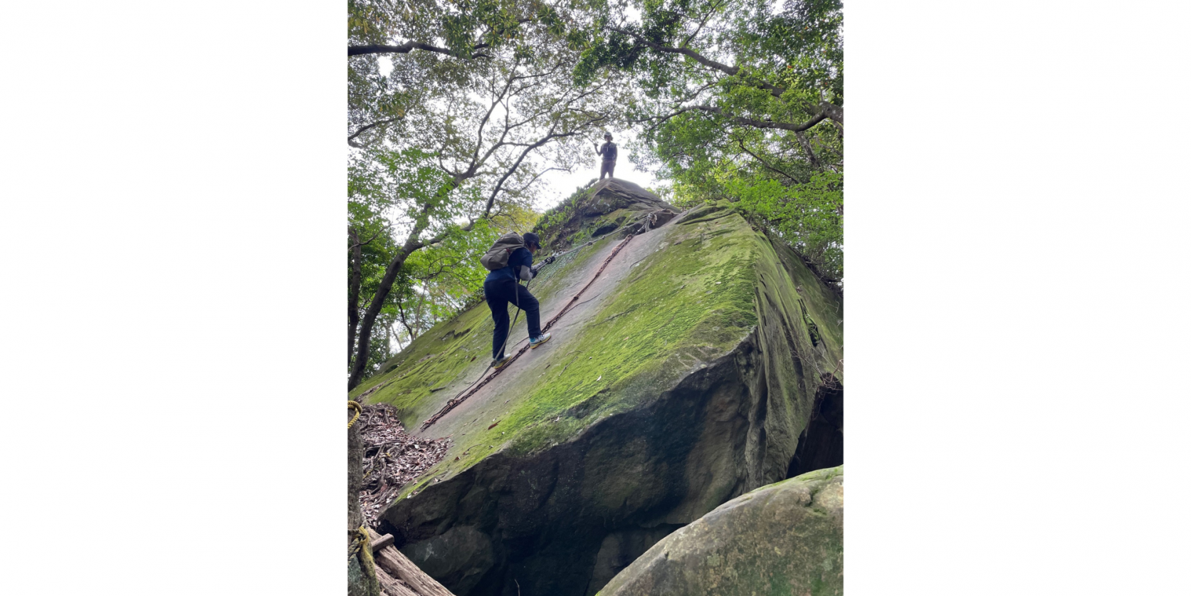 地域のシンボル、双石山｜流れの始まりに立つ、奇岩と信仰の山-5