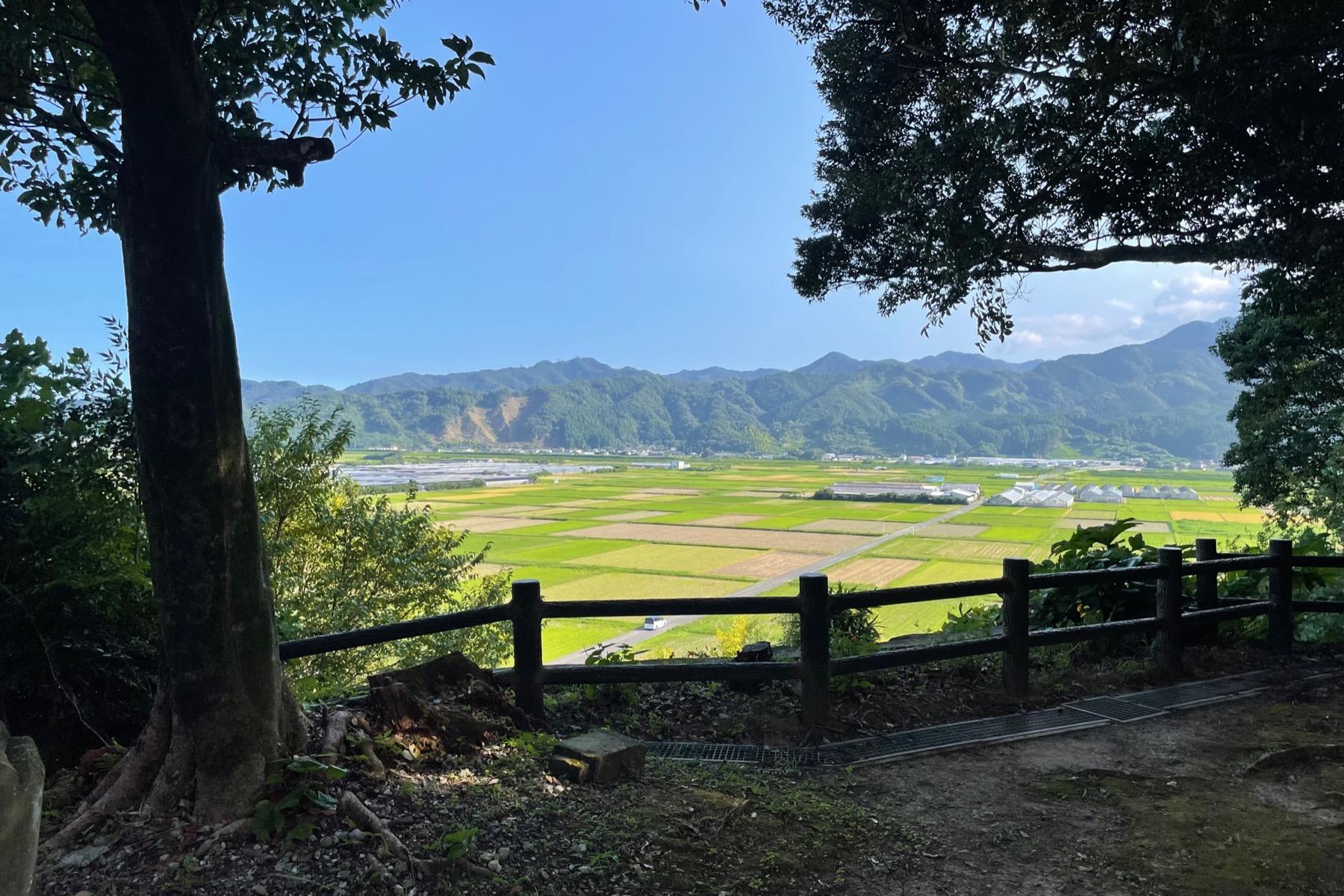 加江田川と田園｜暮らしのなかを流れる水-6