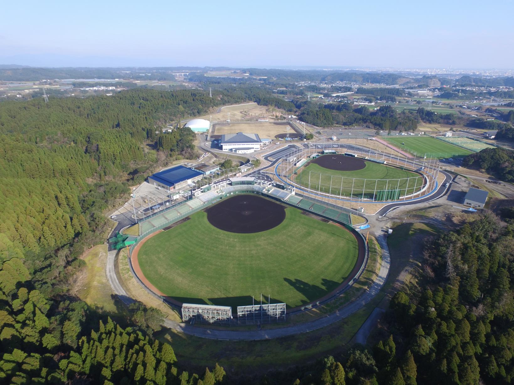 宮崎市清武総合運動公園（SOKKENスタジアム）-1