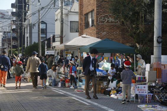 ひろしま街市こどもフリマ-1
